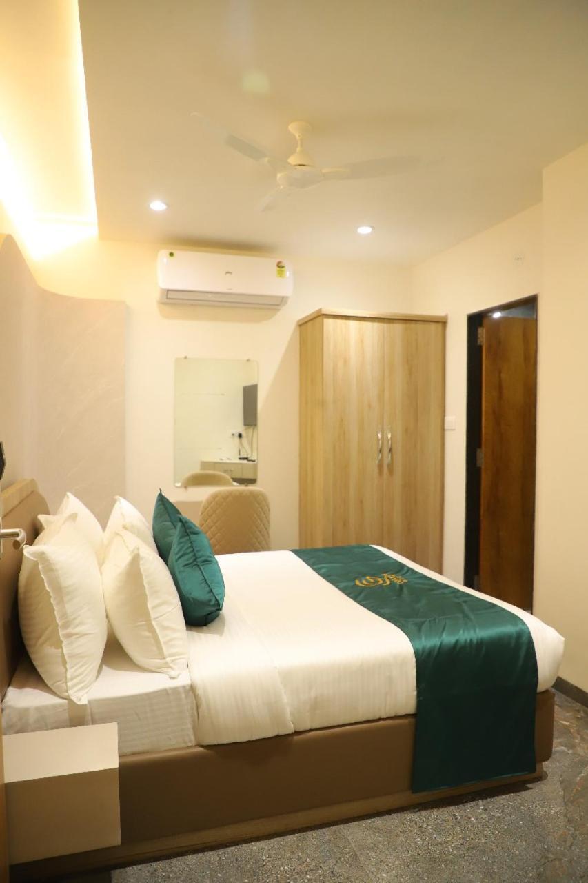 Hotel Cosmos Green Ιντόρ Εξωτερικό φωτογραφία